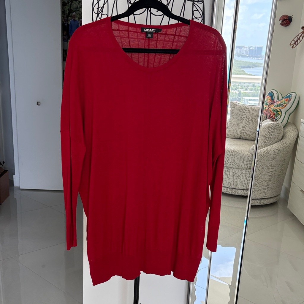 Dkny Red Round Neck Lightweight Knit Pullover